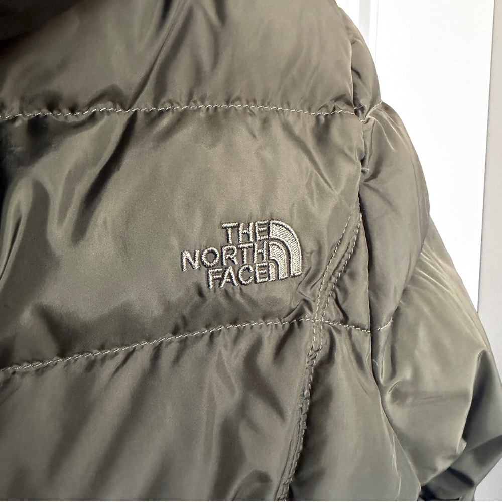 The North Face Olive Green Quilted Hooded Puffer Jacket - Women’s Size Small - Picture 5 of 7